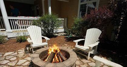 Cherry Bear Cottage at Woodstone in Glen Arbor