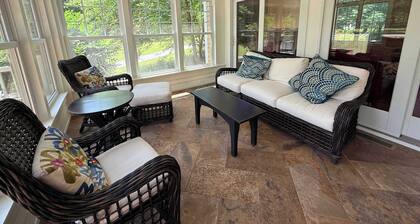 Cherry Bear Cottage at Woodstone in Glen Arbor