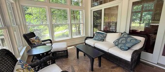 Cherry Bear Cottage at Woodstone in Glen Arbor
