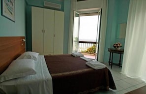 Classic Double Room, Patio - Acapulco Srls (Rimini)
