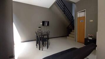Rumah, 3 kamar tidur | Interior