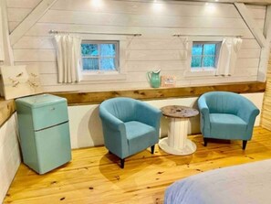 Room - Studio on Intercoastal waterway with dock (Daufuskie Island)