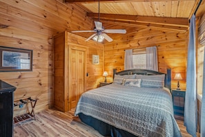 เคบิน, หลายเตียง, วิวภูเขา (50 Mile View Lodge) | 5 ห้องนอน, ห้องพักตกแต่งอย่างมีเอกลักษณ์, ตกแต่งพิเศษโดยเฉพาะ