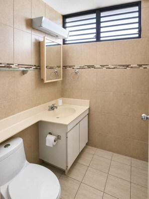 Bathroom - Ocean View Paradise in Isla Verde Ocean Park (San Juan)