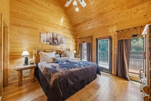 Room - Bears Haven Lodge (Sevierville)
