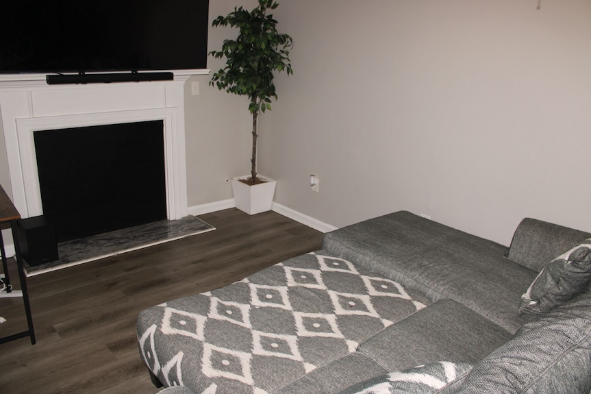 Serene 1-bedroom House In Charming Lithonia - Stone Mountain, GA