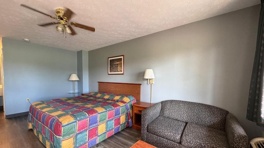 Deerfield Inn & Suites Gadsden Near Attalla I 59