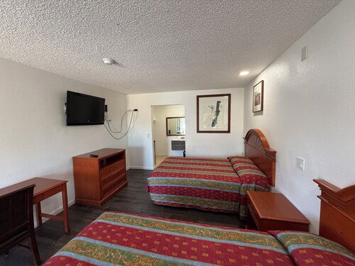 Kings Suites Near Naval Base I-95 Kingsland
