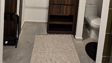 Family Apartment | Bathroom | Hair dryer, towels, soap, shampoo