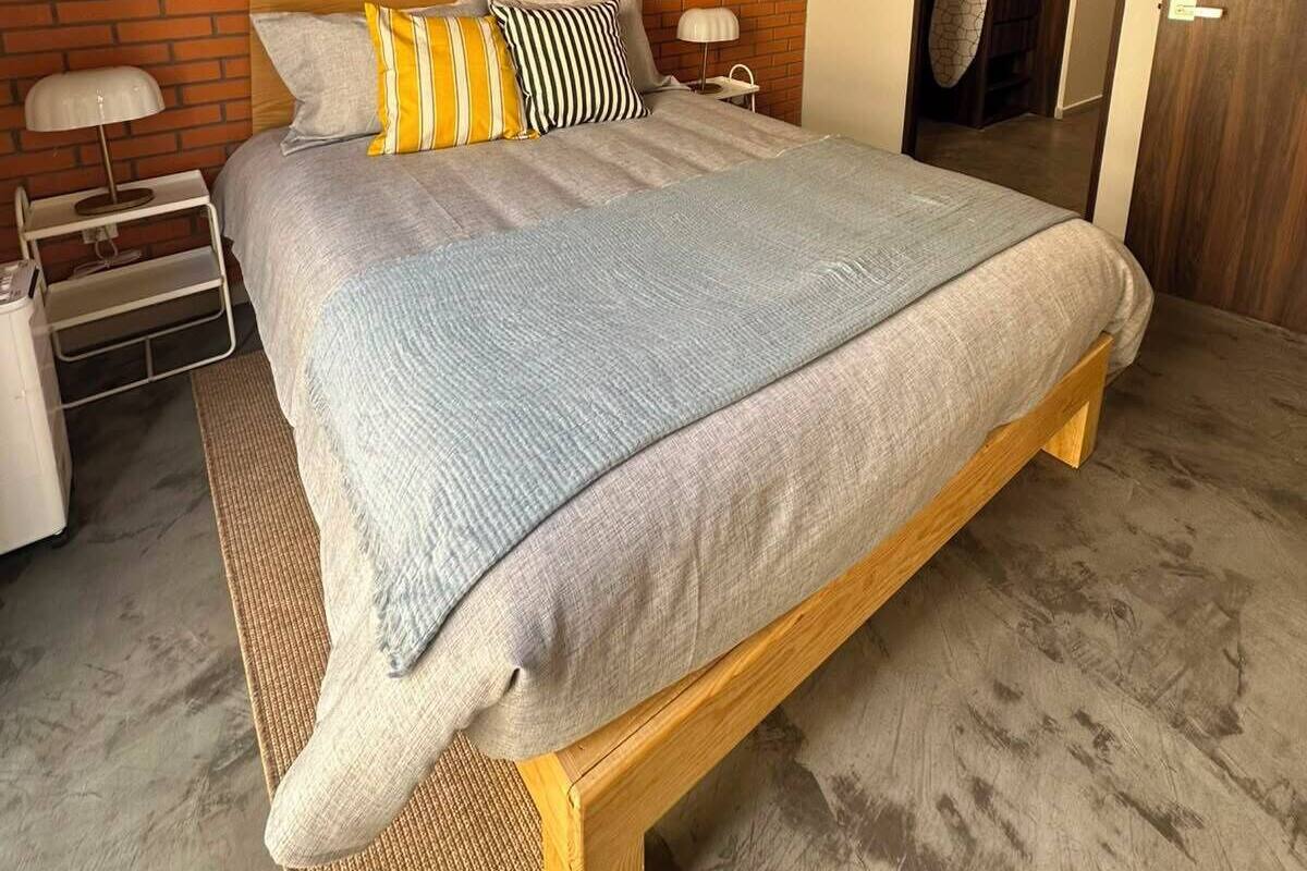 Apartamento junior, 2 habitaciones | Cortinas opacas, tabla de planchar con plancha, wifi gratis