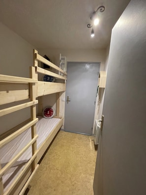 Bed sheets - Studio with private bathroom for 4 people at the base of the gondola (Cauterets)