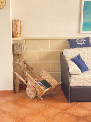 Interior - A typical fisherman's cottage. (Favignana)