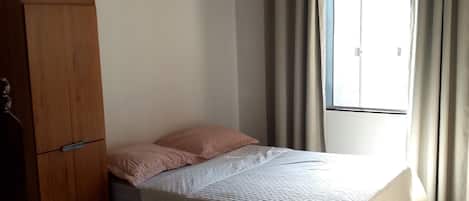 Internet, bed sheets