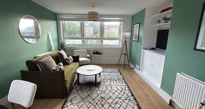 Stylish 1-Bed Apartment near Guildford Station
