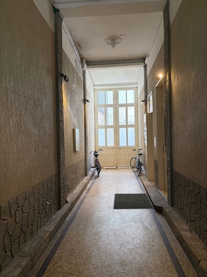 Interior - Cozy apartment between the train station and the castle (Angers)