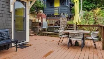 Room, 1 Bedroom, Patio | Outdoor dining