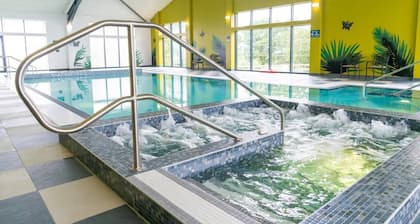 Coastal Retreat | Sleeps 6 | Pet Friendly | Bude