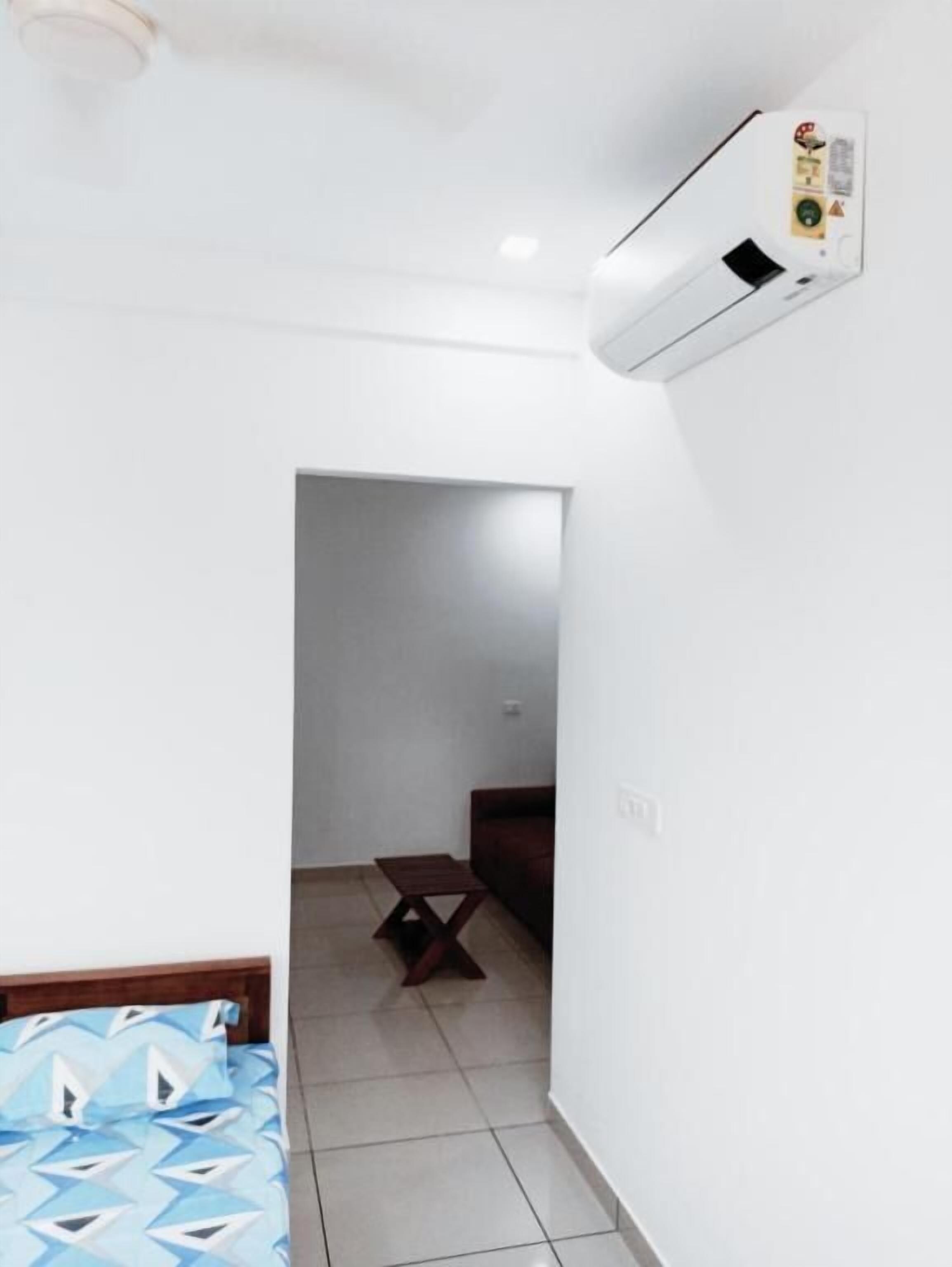 Standard Suite, Balcony, Mountain View | Interior