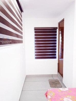 Standard Double Room, Mountain View | Interior - Thekkumpuram Residency (Kondotti)