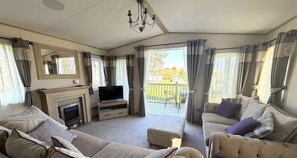 Deer View Escape – 8 Berth Retreat