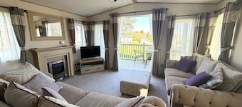 Deer View Escape – 8 Berth Retreat