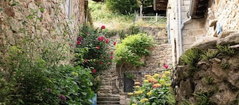 "Au bout du rêve" Vacation Rental in the Ardèche Mountains