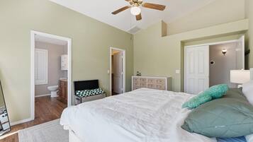 4 habitaciones, tabla de planchar con plancha y wifi gratis