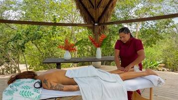 Sportmassage och massage