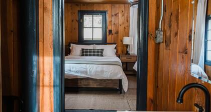 Family-Friendly 2BR 2 BA Cabin on The Piedra River