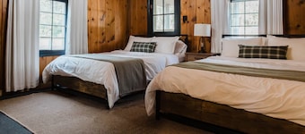 Family-Friendly 2BR 2 BA Cabin on The Piedra River
