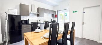 Comfortable Single Room in Wigan House Share