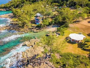 Dream Maker Private Seaside Cottage, A/C | Exterior
