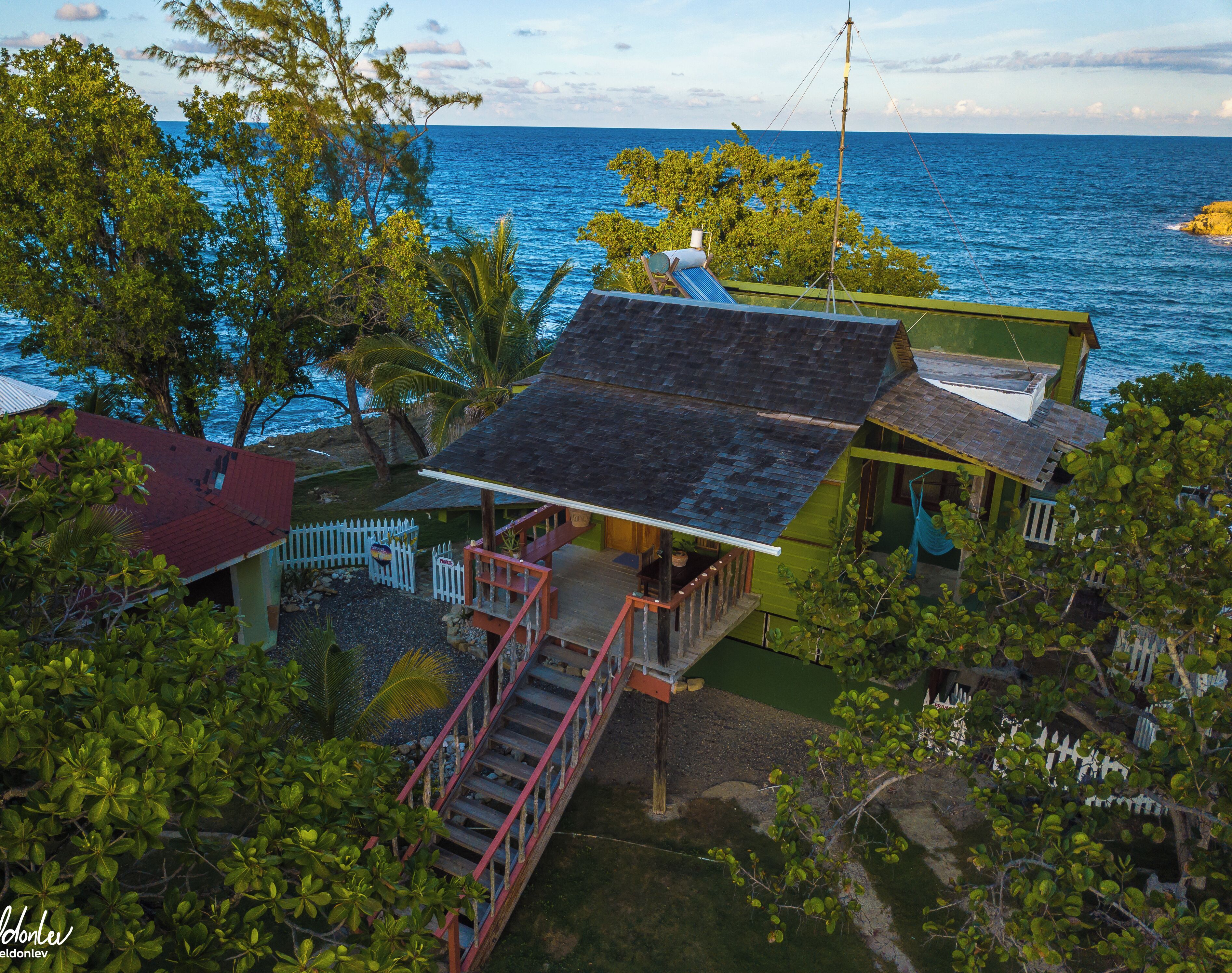 Honeymoon Studio, Beach View | Bahagian luar