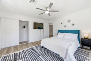 7 chambres, fer et planche à repasser, lit parapluie, Wi-Fi gratuit