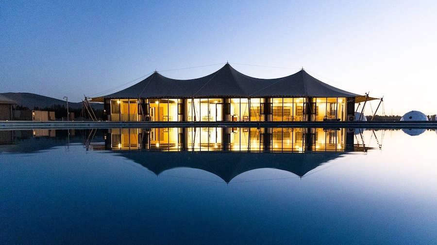 Dunhuang Desert Galaxy Celestial Palace - Glamping Resort