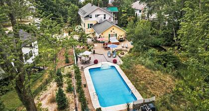 Tides of Saugatuck: Harbor Suite - Pool, Walk to Downtown