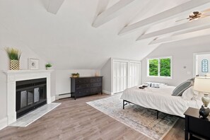 5 Schlafzimmer, Bügeleisen/Bügelbrett, Reisekinderbett, kostenloses WLAN