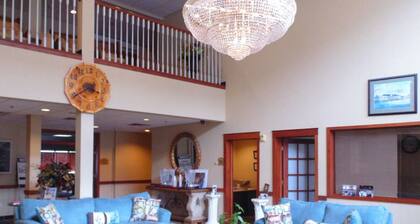 2 Units w/ 2 Queen Beds | Free Breakfast | Direct Pool & Lake Access | Near Park