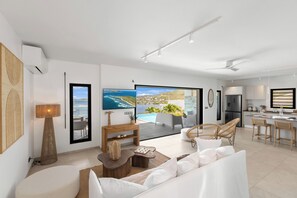 Living area - Vrbo Property (saint martin)