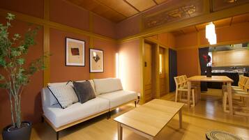 Apartment | Living area