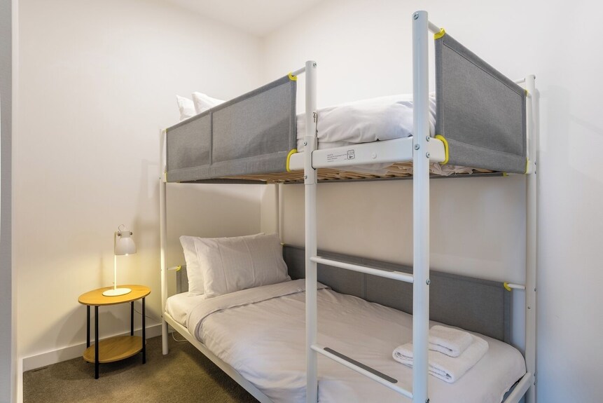 Modern South Bank 2br Walk To Goma + Brisbane Cbd - Milton, Australia