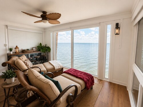 Wide-Open Charlotte Harbor Views - Waterfront 2BR - Dock, Pool, Sunsets