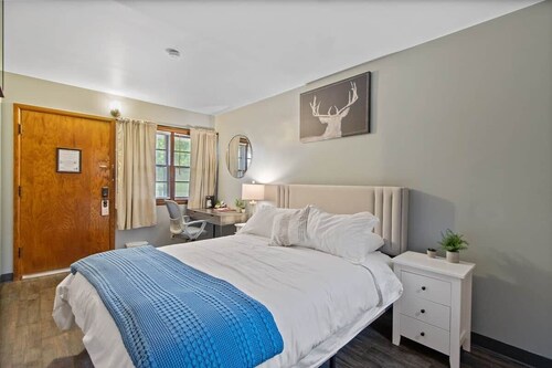 Room 6, Kozy Rest Motel