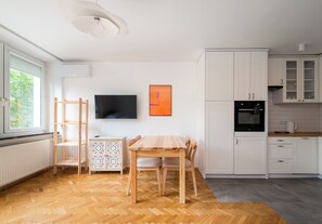 Dining - Saska Kępa Pleasant Studio (Warszawa)