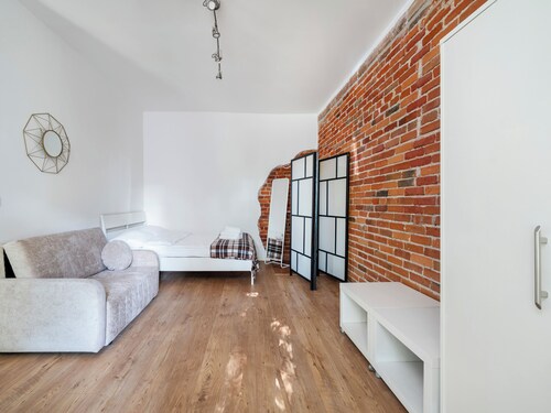 Park Źródliska Comfy Studio
