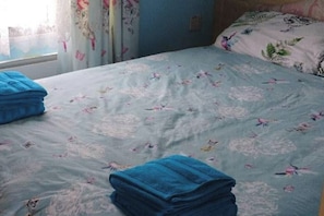 3 habitaciones y ropa de cama 