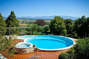 Piscina externa