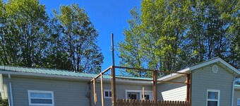 The Green Canoe Guest House. Family Friendly. Pet Friendly. Country Living.