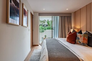 Desk, iron/ironing board, travel cot, WiFi - Condesa Penthouse with Rooftop Terrace & BBQ (Mexico City)