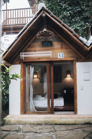 Ảnh chưa phân loại, 3 trong số 36 ảnh, nút